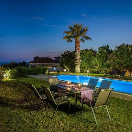 Summer Breeze Villa Svoronata