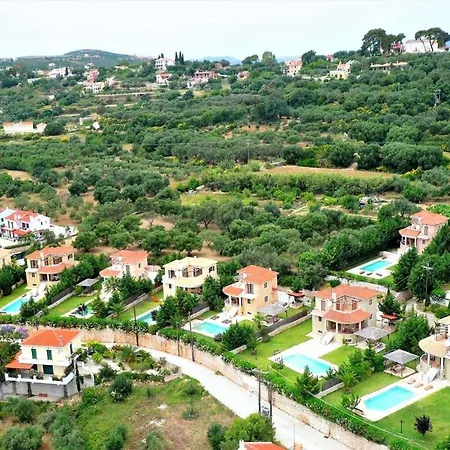 Summer Breeze Villa *