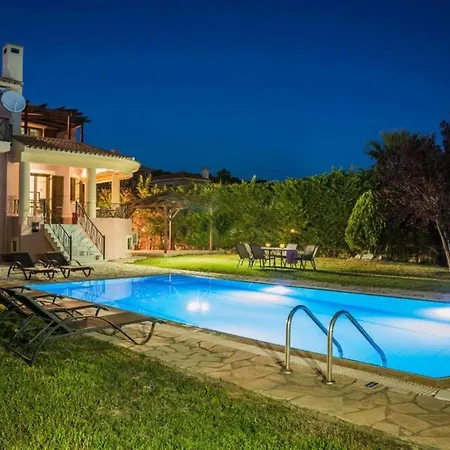 Summer Breeze Villa